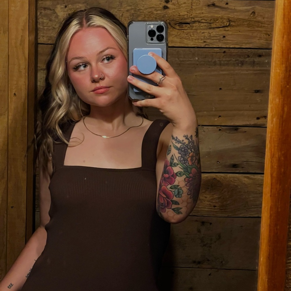 Meet your Posher, Kelsi